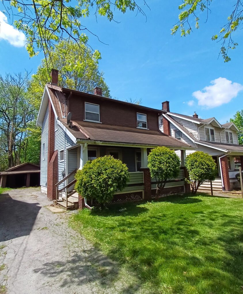 3612 Hudson