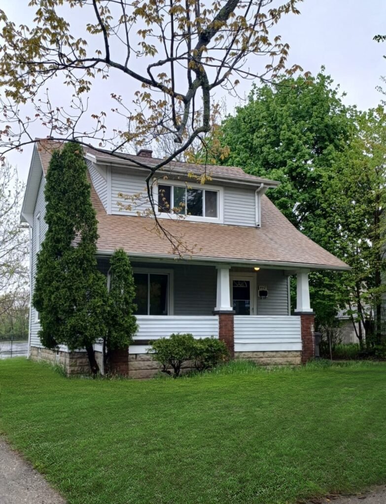 440 Emery